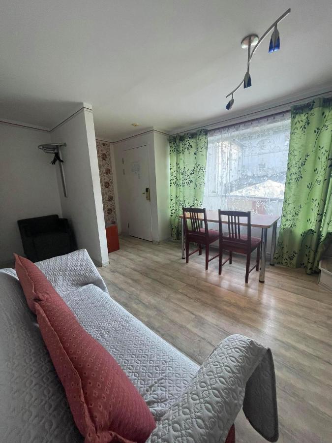 Nb Hotel With Free Parking Riga Ngoại thất bức ảnh